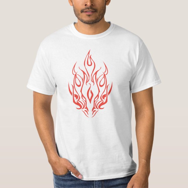 Camiseta Flame Spirit Face | Tribal Fire Silhouette Art (Frente)