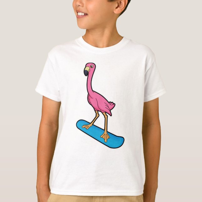 Camiseta Flamingo como Snowboarder com Snowbaord (Frente)