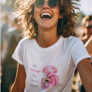 Camiseta Flamingo, Cor de Água Rosa Moderna, Com Citação
