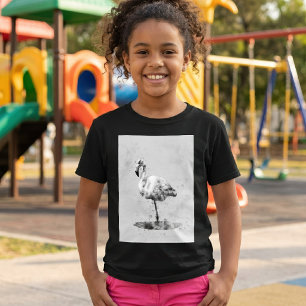 Camiseta Flamingo Monocromático Elegante em Aquarela