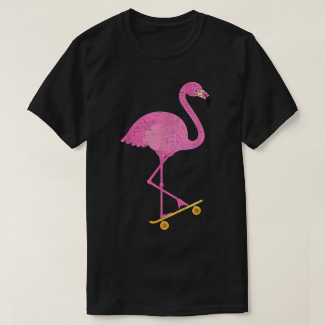 Camiseta Flamingo no skate - design de Ilustração Retroativ (Frente do Design)