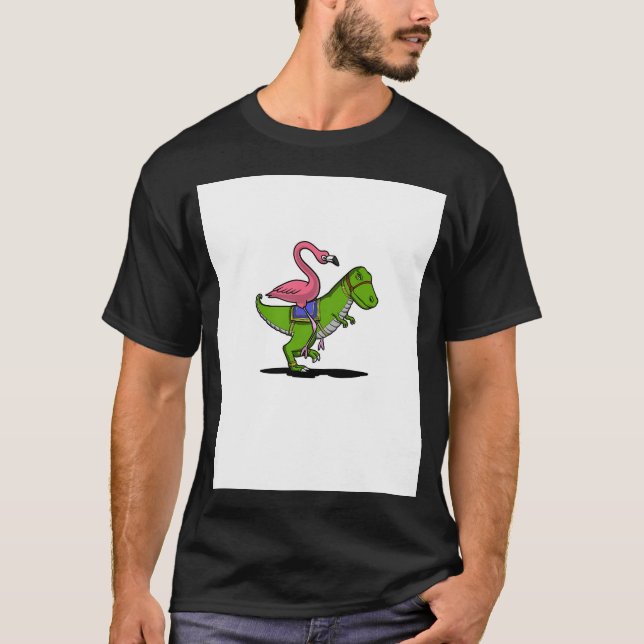 Camiseta Flamingo Pássaro Montando Dinossauro T-Rex (Frente)