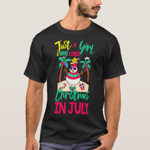 Camiseta Flamingo Rosa Só Uma Menina Que Ama O Natal Em J