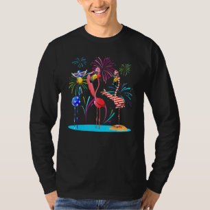 Camiseta Flamingos Party Us Flag with Glass Fireworks Julho