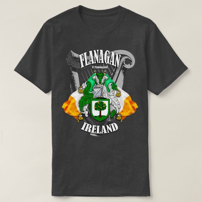 Camiseta Flanagan Family Name English and Irish (Frente do Design)