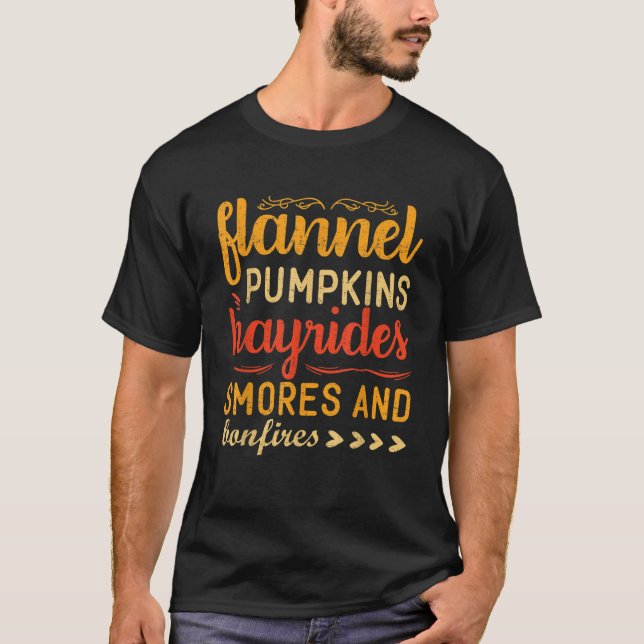 Camiseta Flannels Pumpkins Hayrides Smores Bonfire Obrigado (Frente)