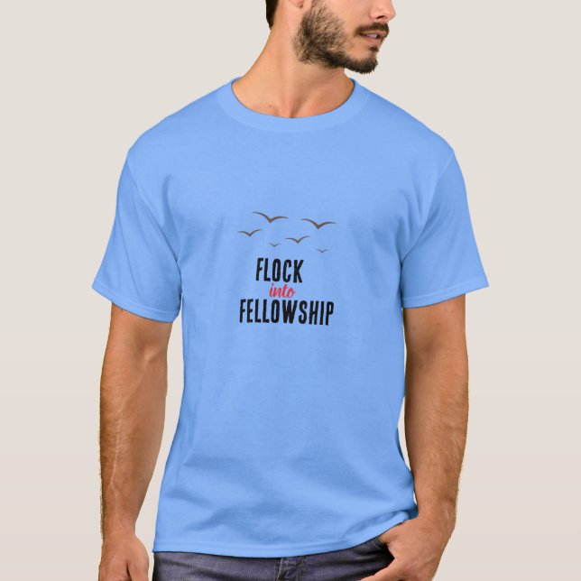 Camiseta Flock into Fellowship | Tipografia Dourad (Frente)