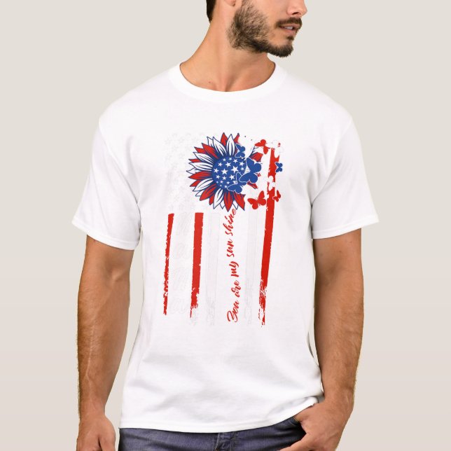 Camiseta Flor Borboleta EUA Com (Frente)