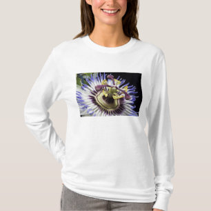 Camiseta Flor-da-paixão close-up (MR)