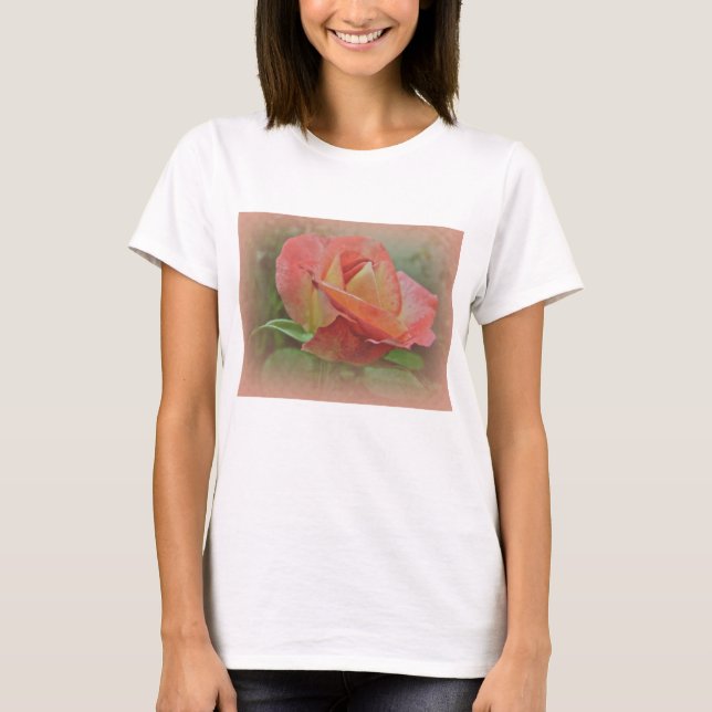 Camiseta Flor de Rosa de pêssego (Frente)