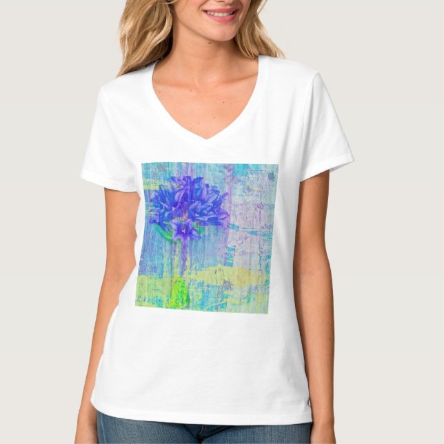 Camiseta Flor em Violeta Azul (Frente)