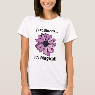 Camiseta Flor Roxo Mágico Basta Bloquear Sua Magia