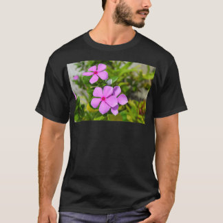 Camiseta Flor tropical com folhas verdes para prin