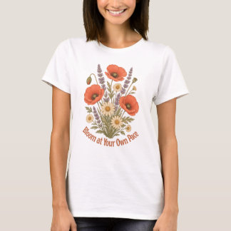 Camiseta Floral Bloom At Your Own Pace