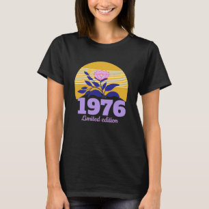 Camiseta floral elegante vintage personalizado aniversário 