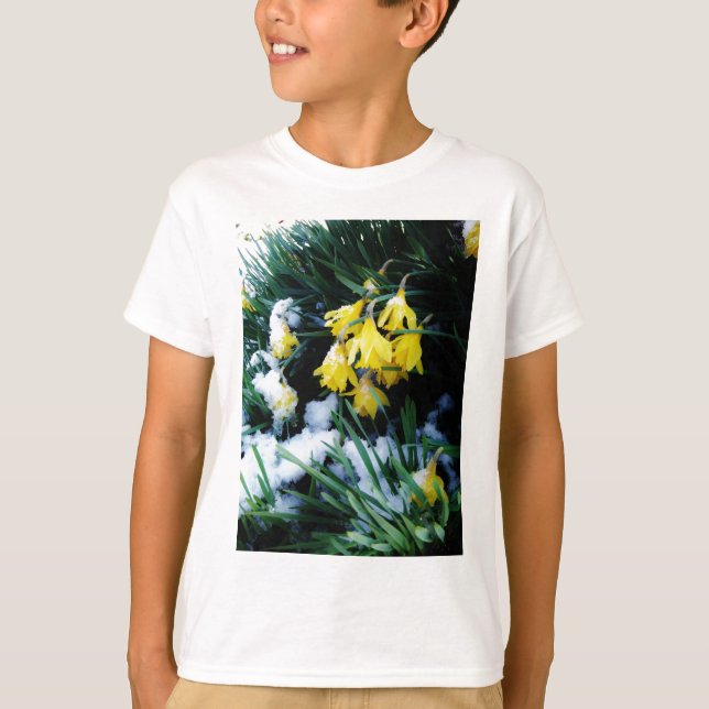 Camiseta Flores amarelas Daffodils na neve (Frente)