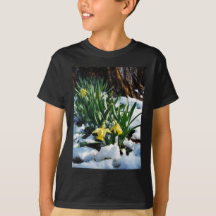 Camiseta Flores amarelas dos Daffodils na neve