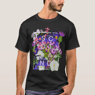 Camiseta Flores de Arte Palavra na Escócia - Orgulho Escocê