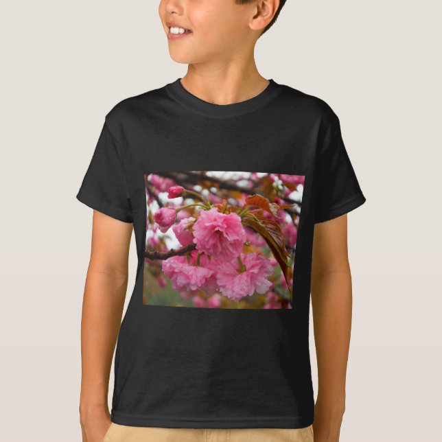 Camiseta Flores de Flor de Cereja Rosa Quente (Frente)