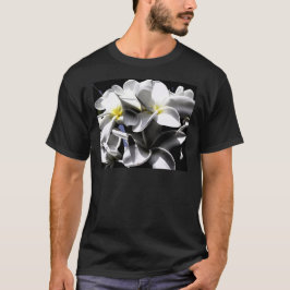 Camiseta Flores de Plumeria Artística