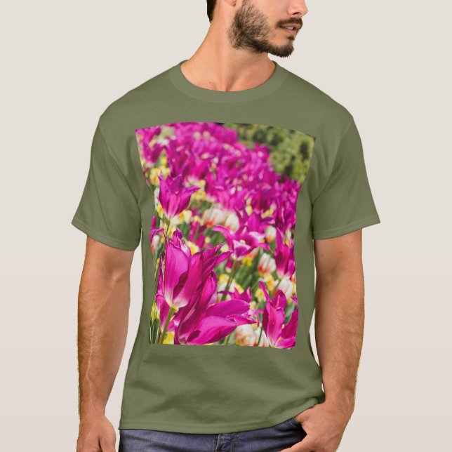 Camiseta Flores de Tulipas na Fúchsia (Frente)