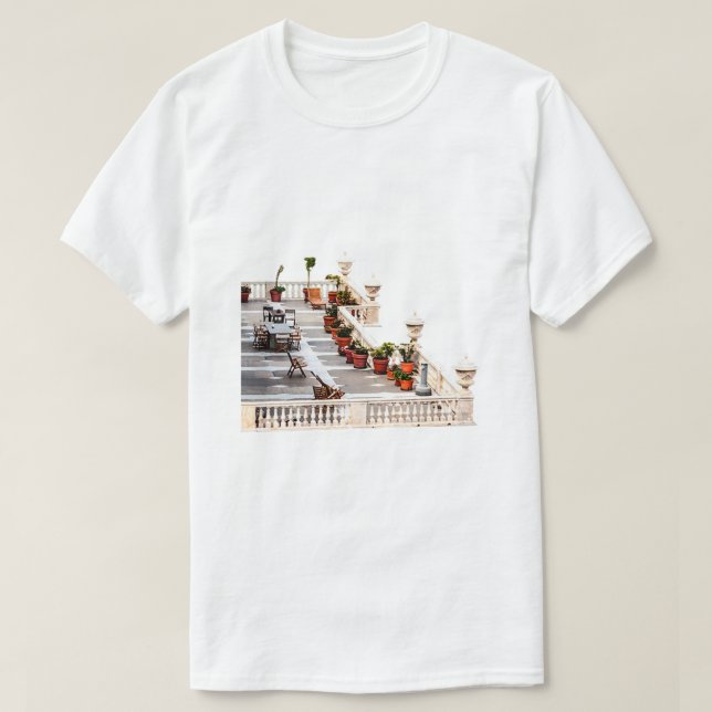 Camiseta Flores de Varanda e Terraço (Frente do Design)