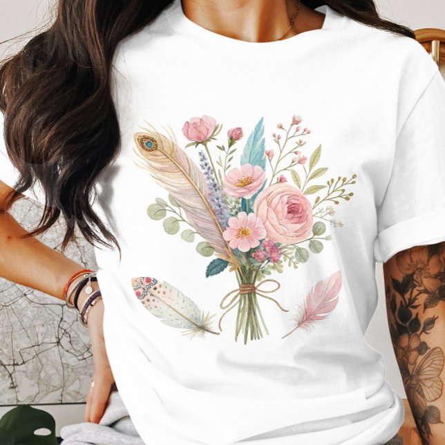 Camiseta Flores rosa e T-Shirt de Penas (Criador carregado)