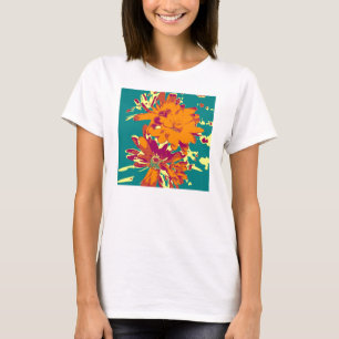 Camiseta Flores sobre fundo azul