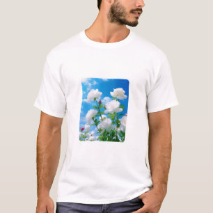 Camiseta Florescer Sob o Céu Azul – Flora Inspirada na Natu