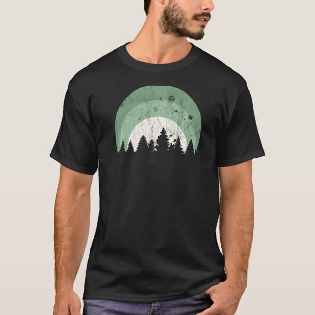 Camiseta Floresta De Silhueta De Árvore Evergreen (Frente)