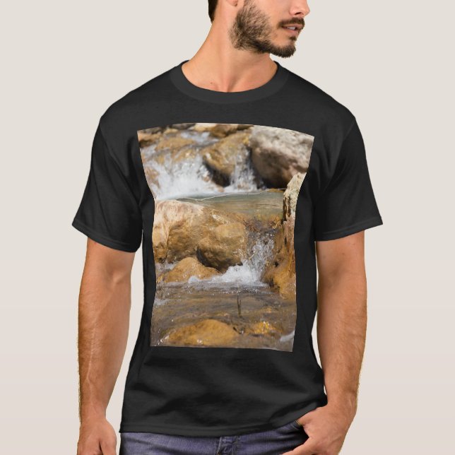Camiseta Fluxo de tempestade em primavera (Frente)