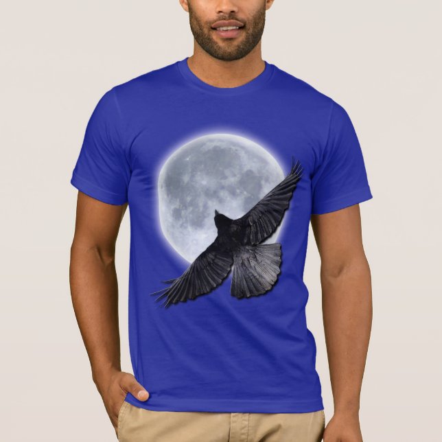Camiseta Flying Black Raven Abraçando a Camisa-Lua (Frente)