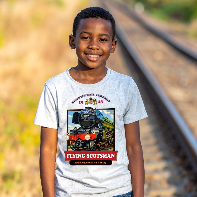 Camiseta Flying Scotsman 4472 Steam Locomotive Retro Poster (Flying Scotsman Steam Locomotive Vintage Poster. Boy Basic White T-Shirt)