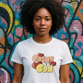 Camiseta Foco Retro em Deus - Corações