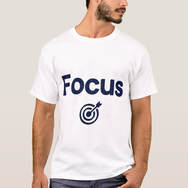Camiseta Foco - Tipografia de Meta Alvo Design (Frente)