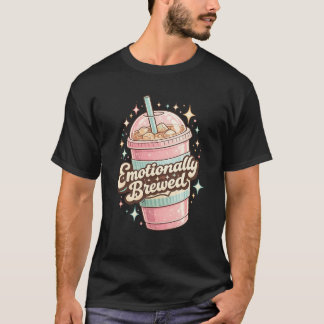 Camiseta Fofa de Café Gelado Rosa Preparado Emocio
