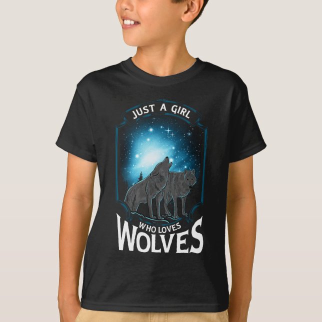 Camiseta Fofa Só Uma Garota Que Ama Lobos Sozinhos (Frente)