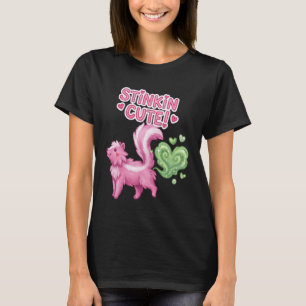 Camiseta Fofo Valentim Rosa Gambá Kawaii Coração