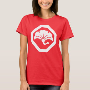 Camiseta Folha de ginkgo em forma de grou em bandeja