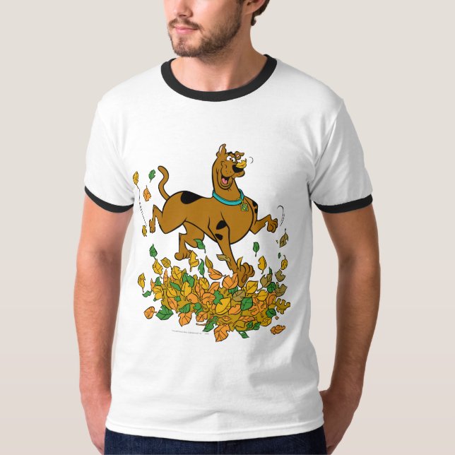 Camiseta Folhas de Ação de Graças Scooby-Doo (Frente)