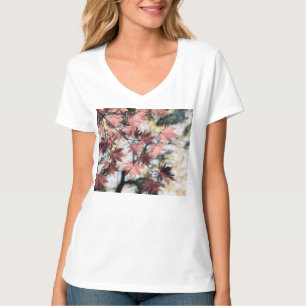 Camiseta Folhas vermelhas rosa e castanho
