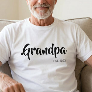 Camiseta Fonte Black Script Estabelecido Avô