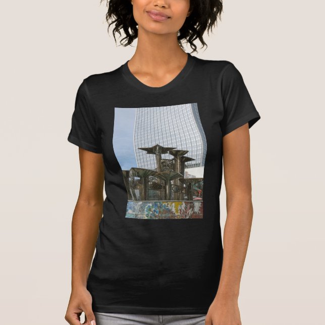 Camiseta Fonte da Amizade Internacional em Berlim (Frente)