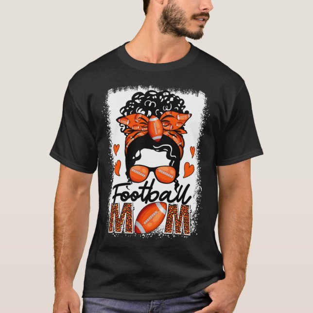 Camiseta Football Mom Leopard Messy Bun Game Day Mother s D (Frente)