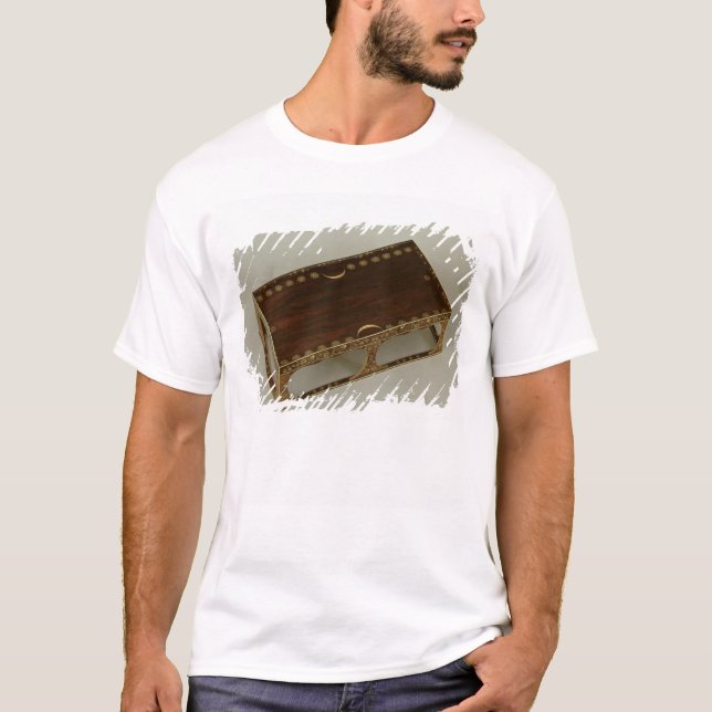 Camiseta Footstool, com embutimento do marfim, Nara (Frente)