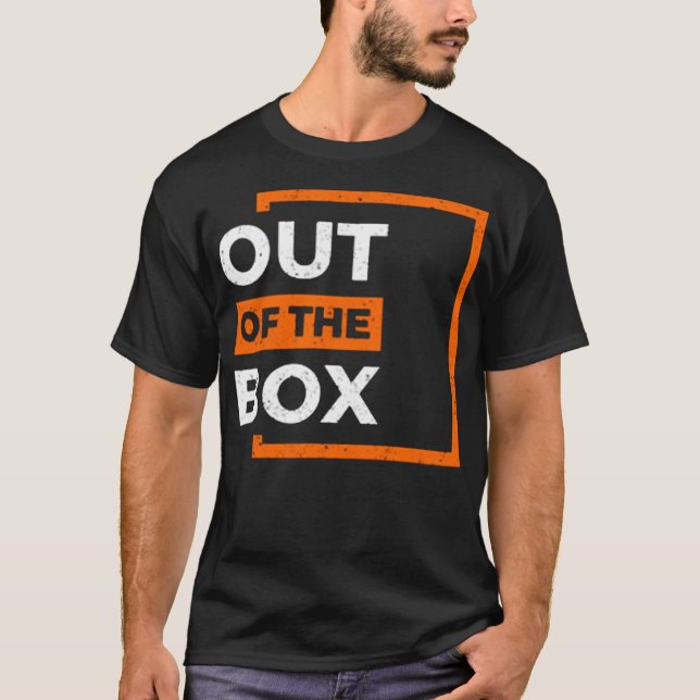 Camiseta Fora da caixa (Frente)