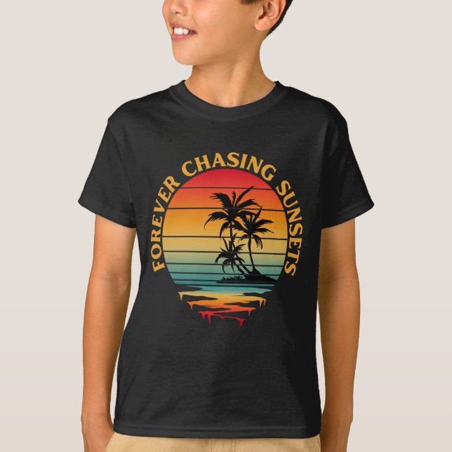 Camiseta FOREVER CHASING SUNSETS (Frente)