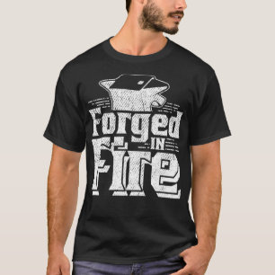 Camiseta Forjado em Fogo