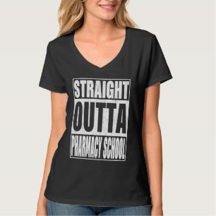 Camiseta Formado Fora da Faculdade de Farmácia Graduação