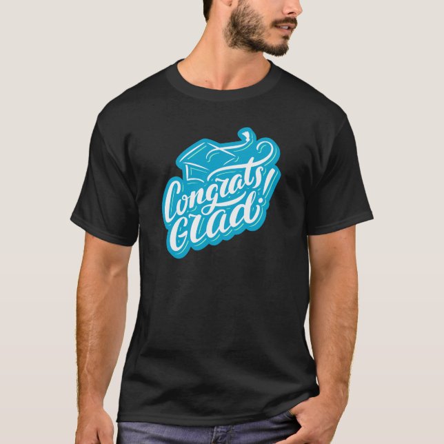 Camiseta Formando de Graduação Engraçado (Frente)